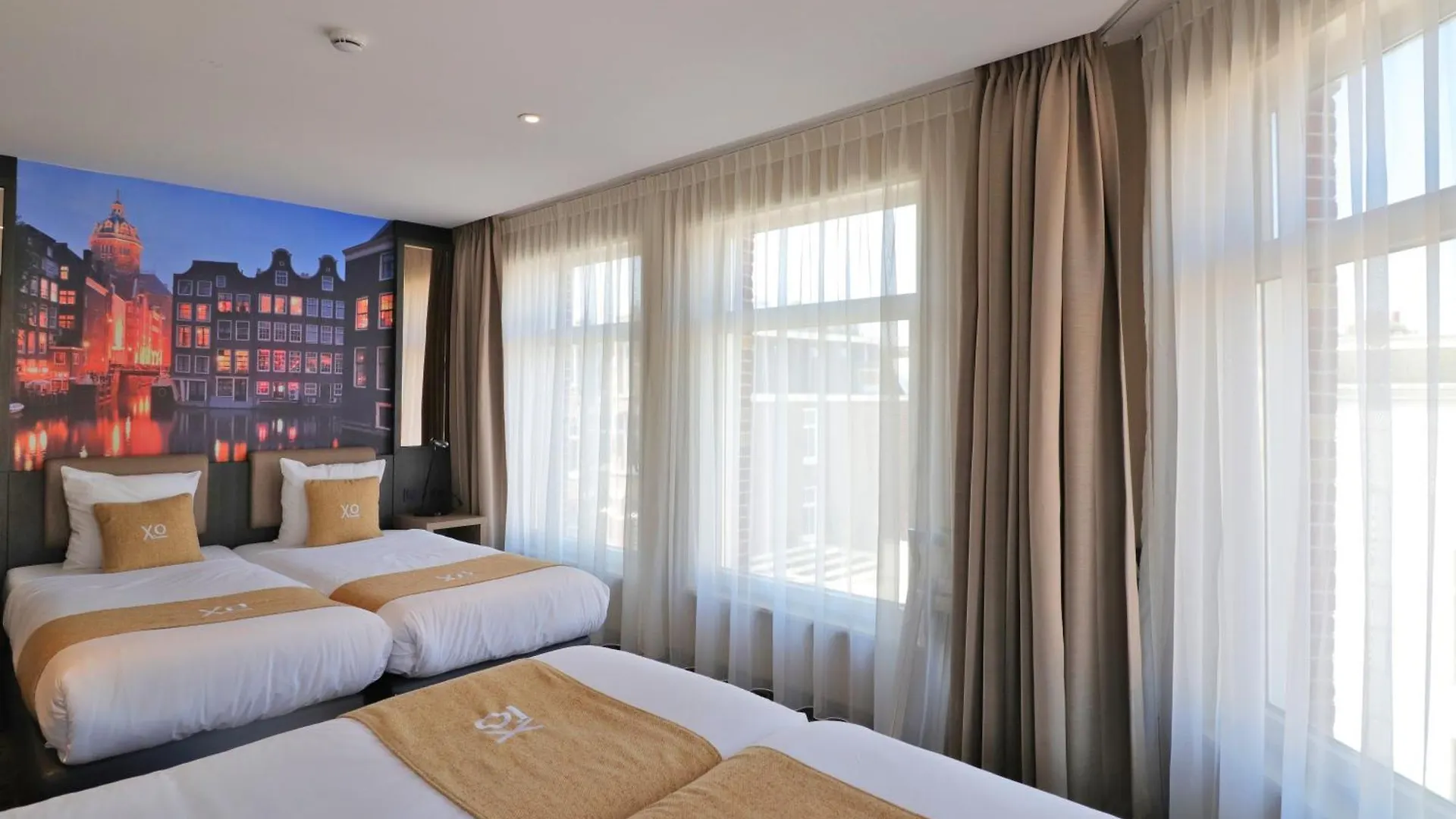Xo Hotel Inner Ámsterdam